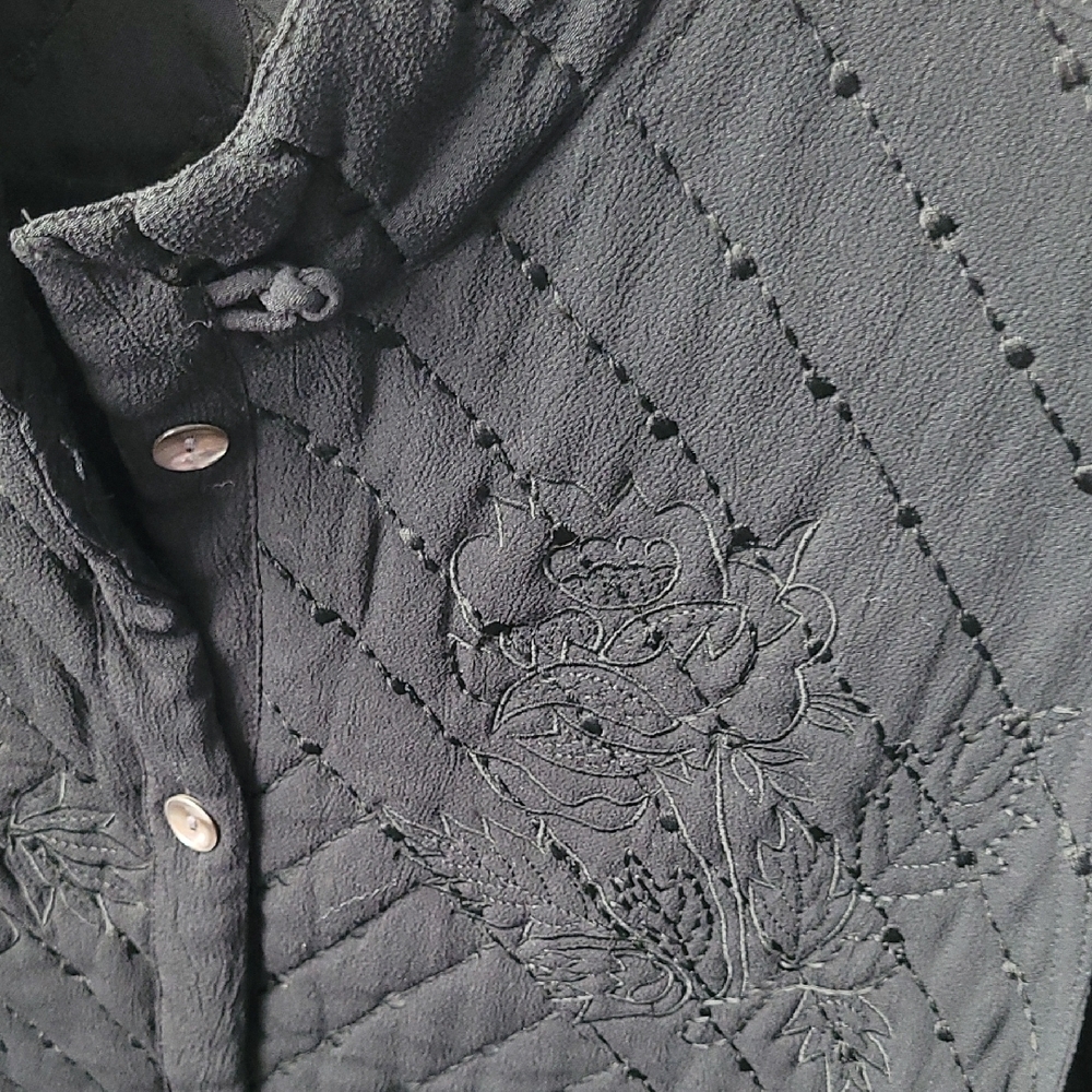 Chico's Design Artsy, Embroidered Black Vest 3=16/XL. - Picture 6 of 14